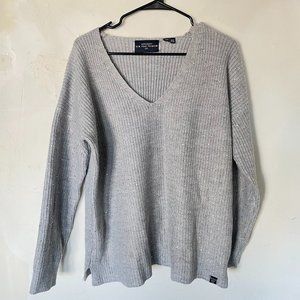 SUPERDRY Women's Grey Sweater - US8